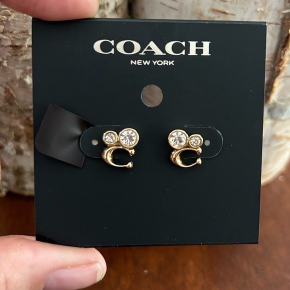 NWT Coach Signature C Crystal Stud Earrings Gold Classic Basic Chic - Picture 1 of 4